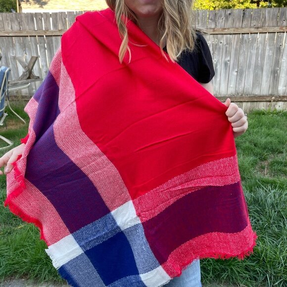 Color Block Blanket Scarf - Red/Royal Blue - Picture 2 of 2